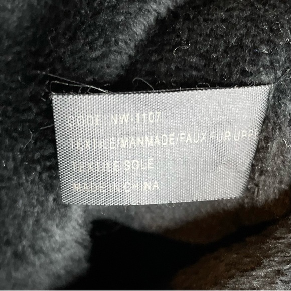 DKNY Rain Cascade Black Boots Womens US 6.5 UK 37 Knee High Cold Weather Y2K Gal - Picture 7 of 12